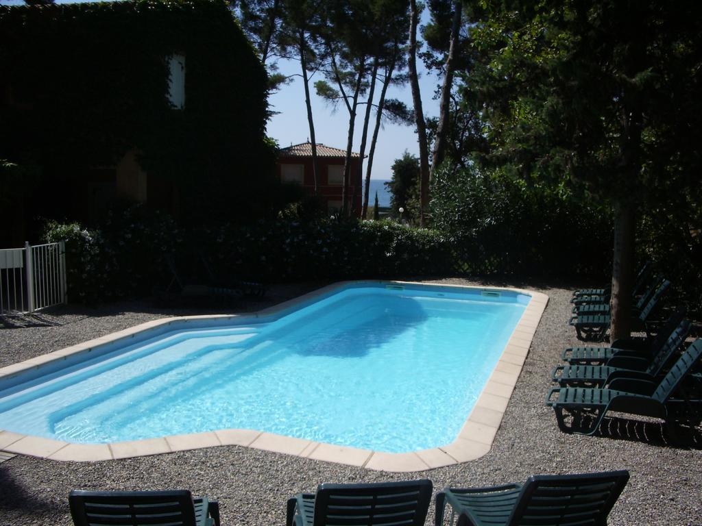 50M Plage T2 Grande Terrasse Vue Mer Climatise Piscine Chauffee, Parking Clos Gratuit Sanary-sur-Mer Exterior photo